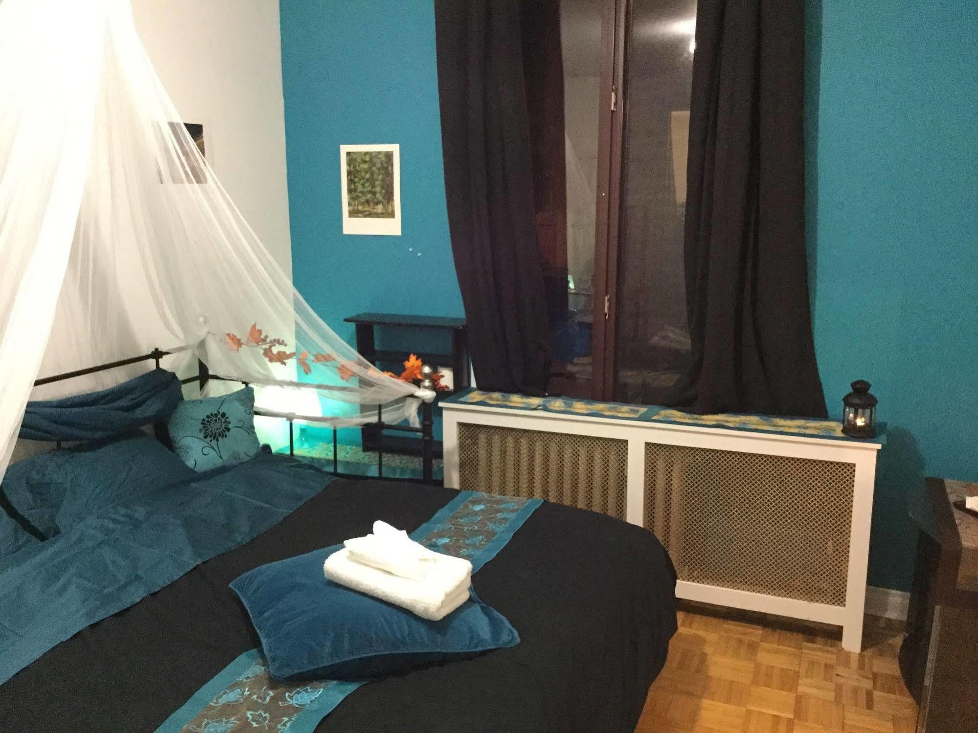Auberge Reboot Hostel Монреал Екстериор снимка