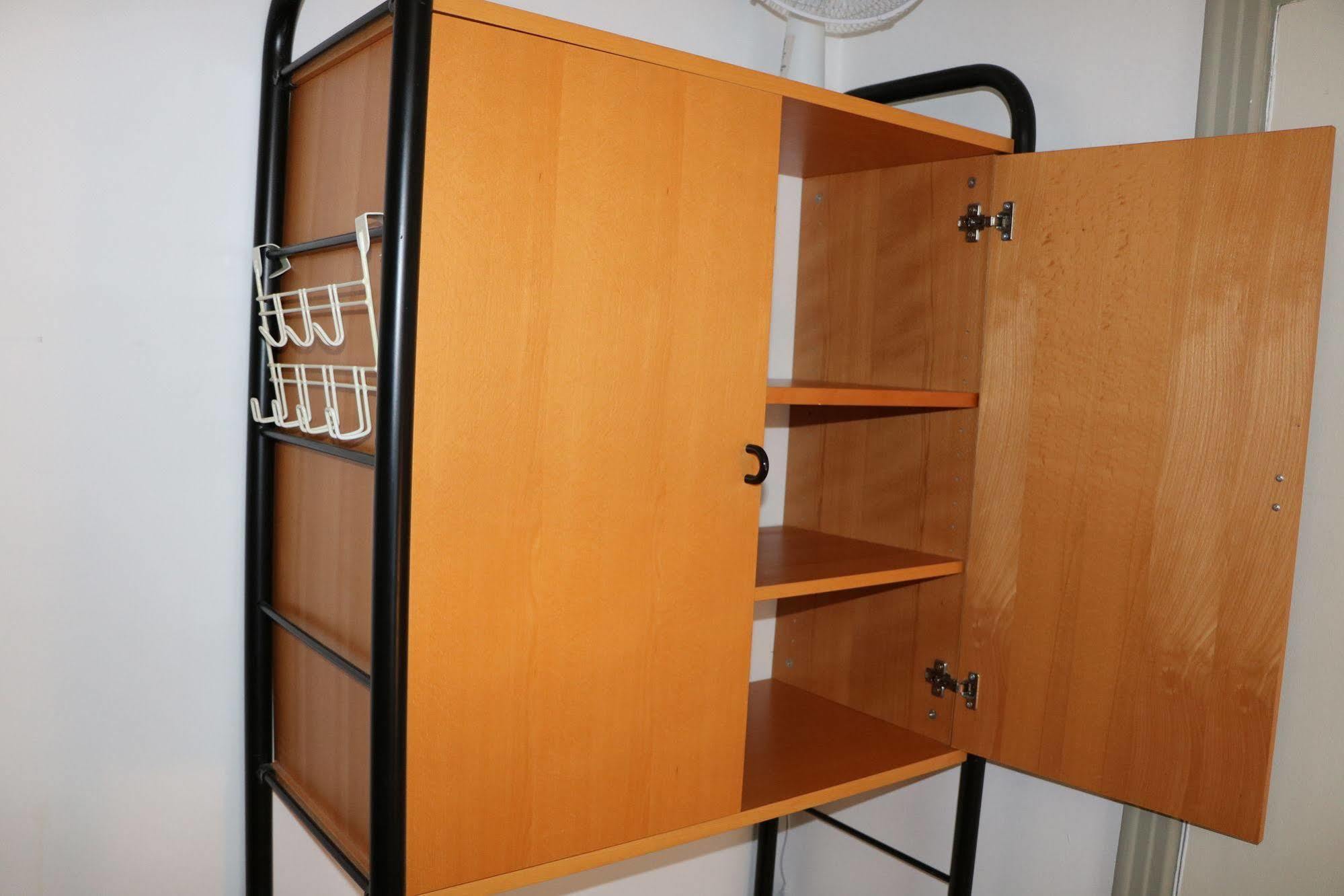 Auberge Reboot Hostel Монреал Екстериор снимка